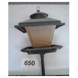 INGROUND BIRD FEEDER