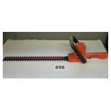 BLACK & DECKER 22" HEDGE TRIMMERS ELECTRIC