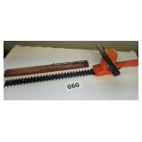 22" COMMERCIAL DUTY HEDGE