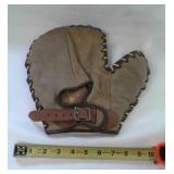 OLD JIMMY FOXX BALL GLOVE