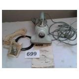 MONTGOMERY WARD SIGNATURE  HAND VACUUM