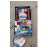 1950s steal picnic basket/folding table Complete