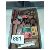 FLAT OF TOOLS - V BLOCKS & CLAMPS, SAND BLOCKS,
