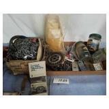 TIRE CHAINS, FLAT OF HARDWARE