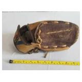 Vintage Rawlings Ball glove