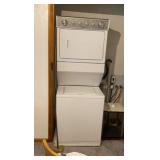 Stackable washer and dryer, lint brush