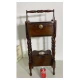 Cigarette magazine stand