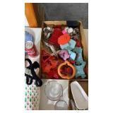 Measuring cups, plastic bag holder, cookie