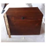 WOOD STORAGE BOX W/HANDLES