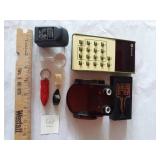 8 PCS KEY HOLDER, SODA CAN OPENER, BANJO