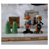 S & P SHAKERS, LOONEY TUNES, ETC