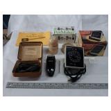 OLD RAZOR J.W. GRAVENHERST, WOOD POT