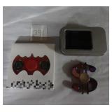 SPINNER BATMAN, MONEY MARK, ETC