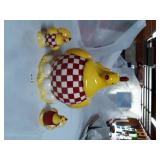 S & P SHAKERS W/LARGE CHICKEN COOKIE JAR