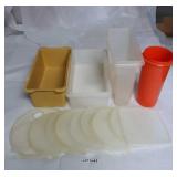 TUPPERWARE & LIDS