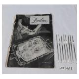 DOILY BOOK & 8 HOOKS