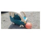 Little Tikes  plastic car and ball