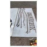 Assorted length chains