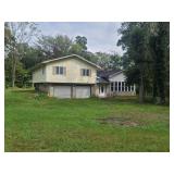 3 BEDROOM SPLIT LEVEL HOME WITH LIVING