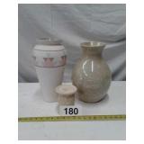 CREAM COLORED FLOWER VASES AND RISER