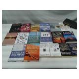 LOT OF SANDRA BROWN BOOKS