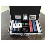 SMALLER POKER SET - CARDS STILL SEALED