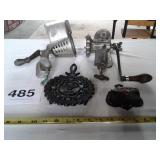 GRISWOLD AND GRISCER GRINDERS, MATCH HOLDER,