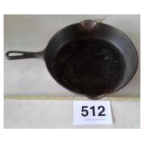 NO 9 GRISWOLD CAST IRON SKILLET