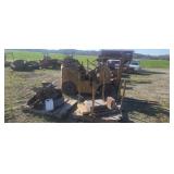 Old Towmotor fork lift  4