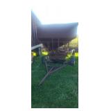 older gravity flow wagon on heavy duty running