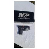 Smith & Wesson  model M&P 380 cal Shield  SN
