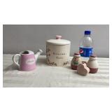 Grandmas Treats w small water pitcher , Glade