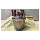 Theater PopCorn Popper and Salt and Pepper