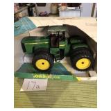 JOHN DEERE 9200 NEW IN BOX