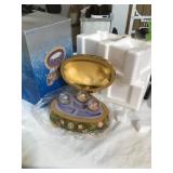 NEW HEAVY DISNEY MUSICAL JEWELRY BOX