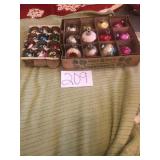 VTG CHRISTMAS ORNAMENTS