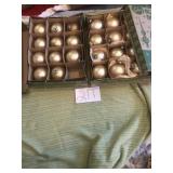 VTG COBY TREE ORNAMENTS