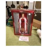2000 COLLECTOR EDITION BARBIE DOLL NIB