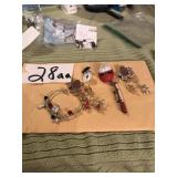 CHRISTMAS BROOCHES/BRACELET