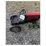 CASE IH PEDAL TRACTOR