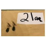 VINTAGE JADE GREEN EARRINGS (1/20-12GF)