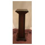 28" WOODEN PLANT STAND