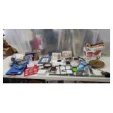 Tote Full Painting Crayons, Clothes Hangers &