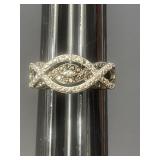 Sz.8 Sterling Silver Ring 3.92 Grams