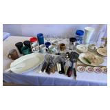 Kitchen ware , vases , anchor hocking, fire king