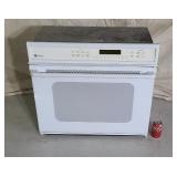 GE  Monogram built in elc oven works.