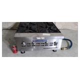 Bakers Pride 24" counter top 4 burner.