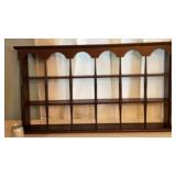 Knick knack shelf/ plate shelf