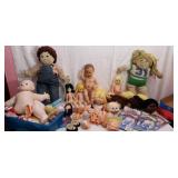 Doll Parts or Scary Halloween Decorations