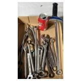 Wrenches- Torque wrench, pipe wrench
